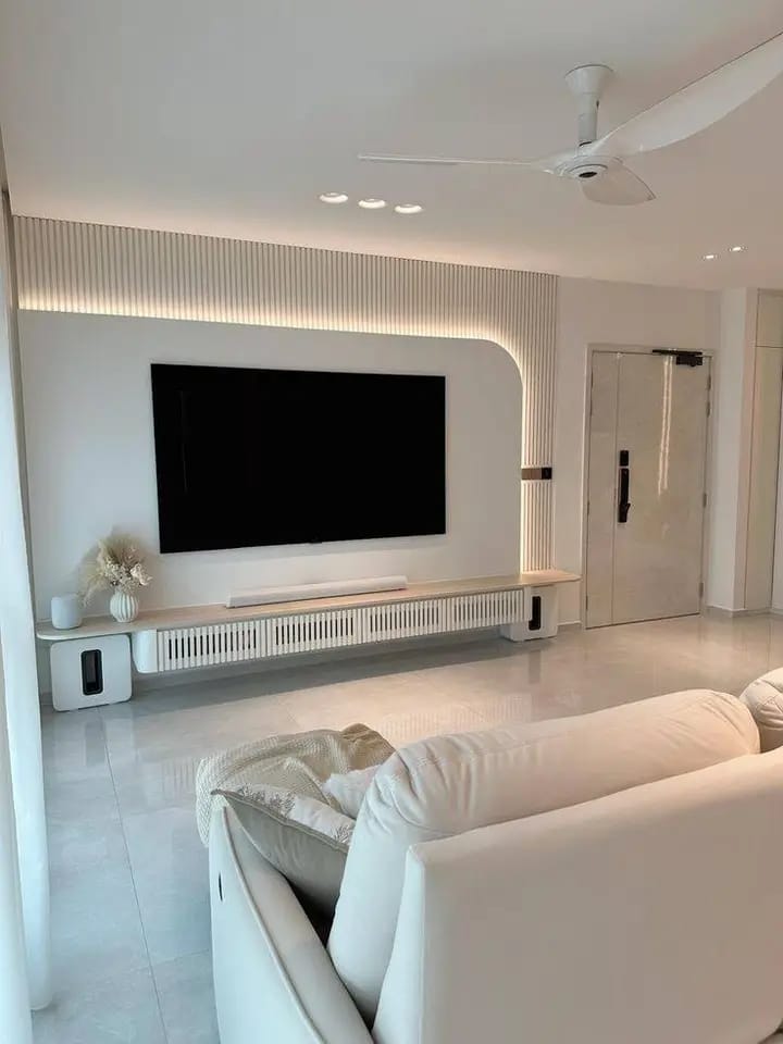 WhatsApp Image 2025-08-27 at 23.28.40 (2)